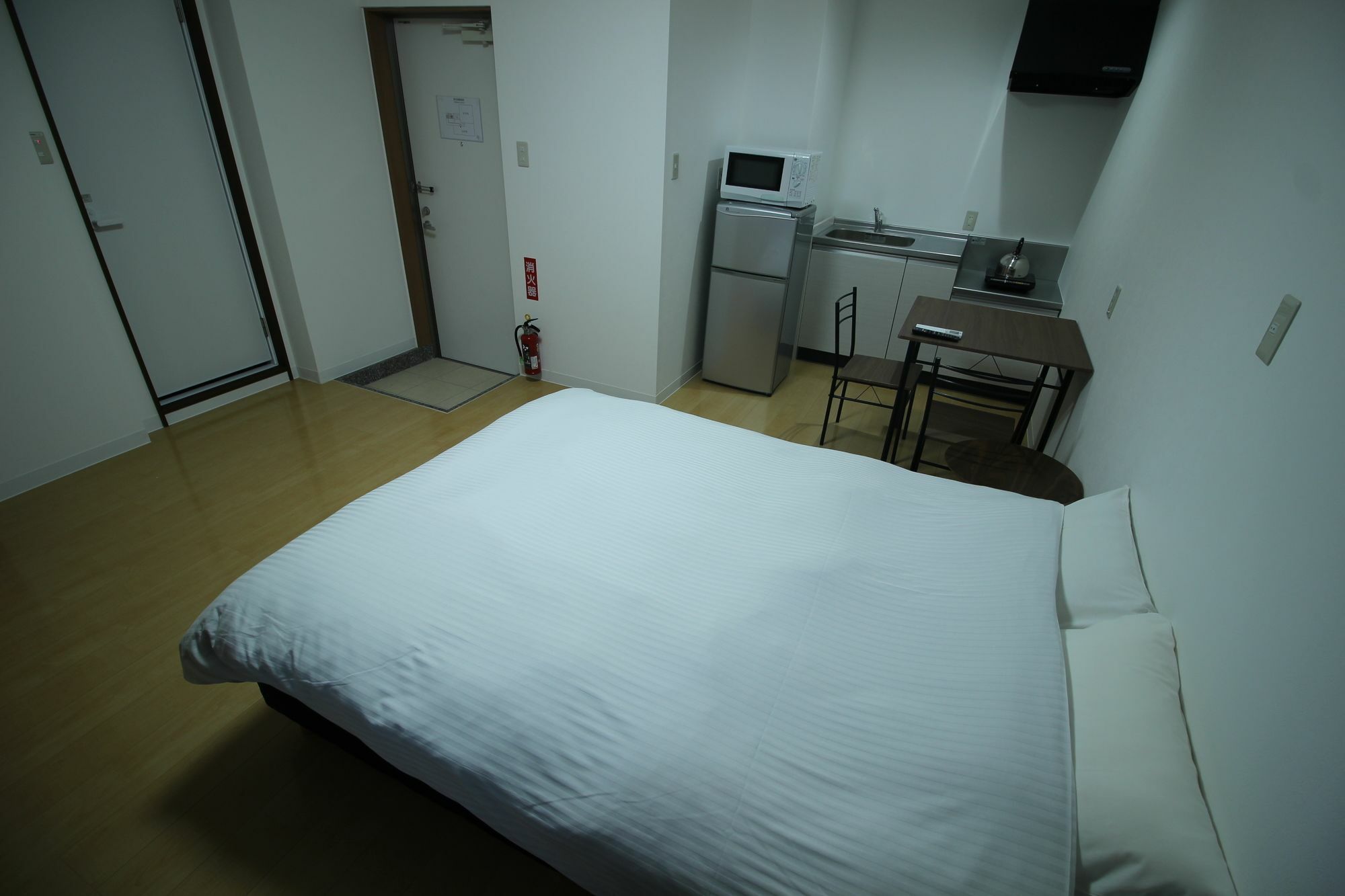 Glanz-Inn Matsuo-Guesthouse In Okinawa Naha Bagian luar foto